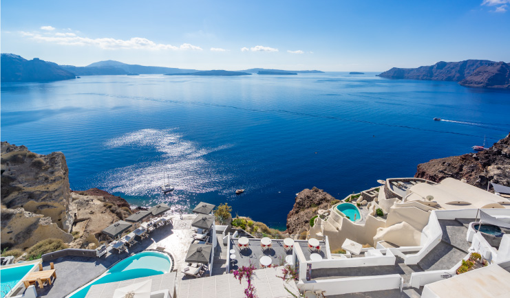 how many days to spend in Santorini
